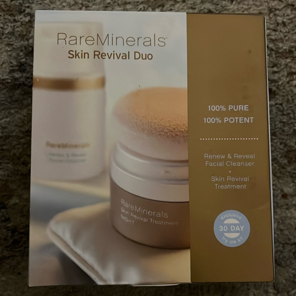 Bare minerals Rare Minerals retired skin revival treatment duo set NIB medium